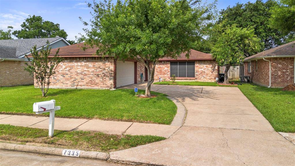 Houston, TX 77095,7335 Crystalglen LN