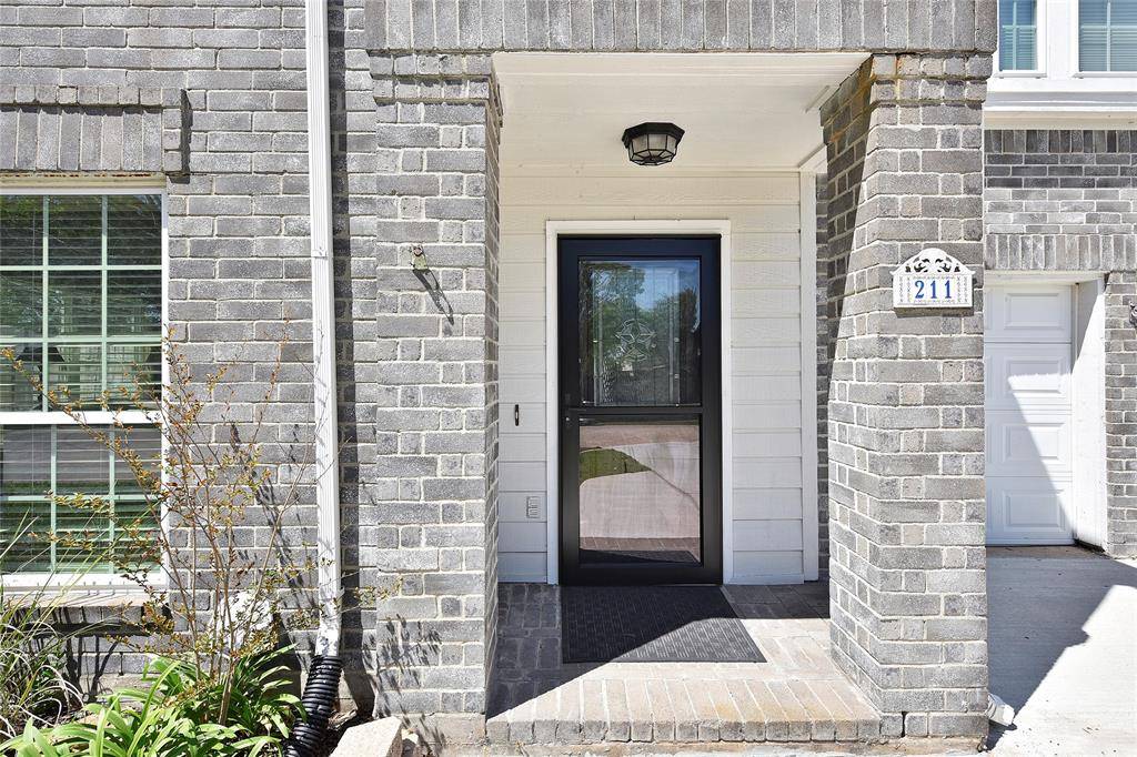 Richmond, TX 77469,211 Smokey Hill CT