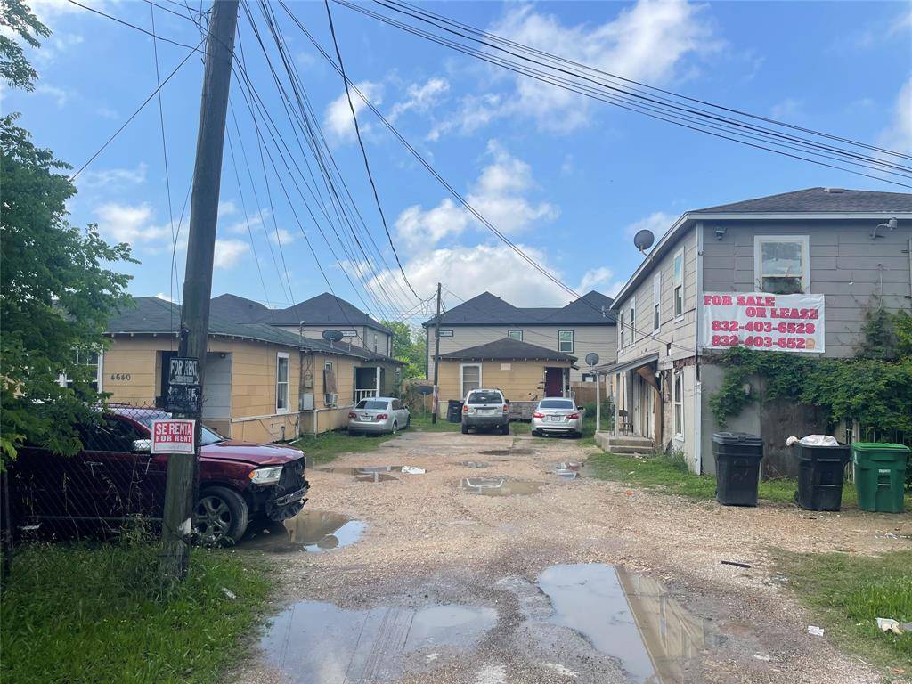 Houston, TX 77051,4638 Sunflower ST #9