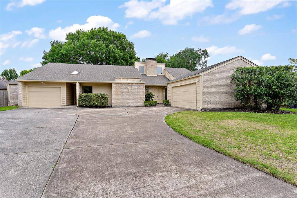 Houston, TX 77084,15803 Seven Springs DR