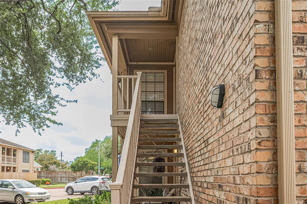 Houston, TX 77055,1311 Antoine DR #260