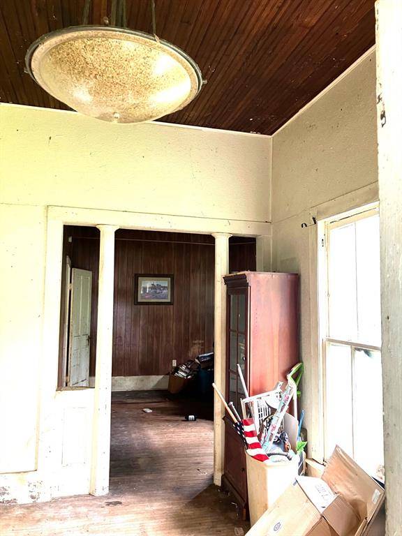 Edna, TX 77957,308 S East ST