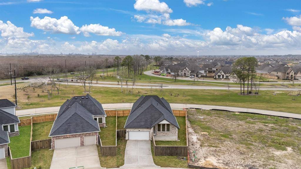 Mont Belvieu, TX 77523,12118 Salty Bend Drive