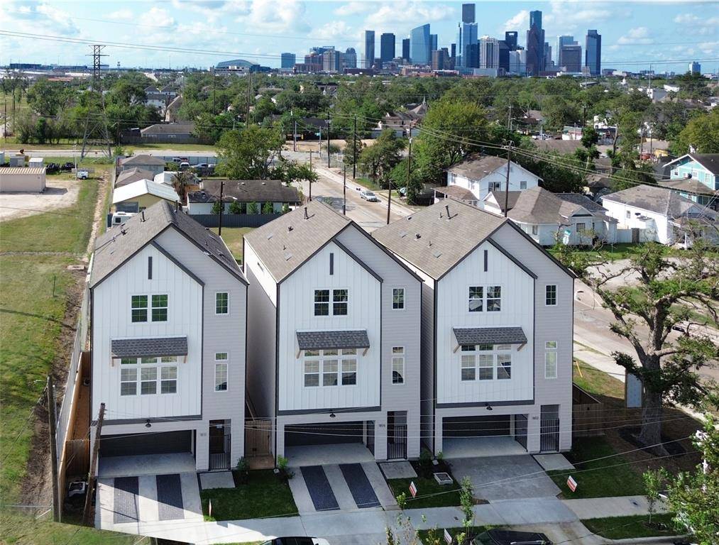 Houston, TX 77009,1802 Line ST