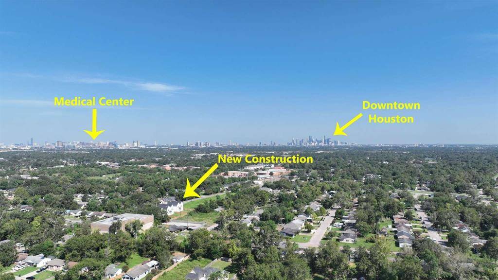 Houston, TX 77033,5122 Clover ST