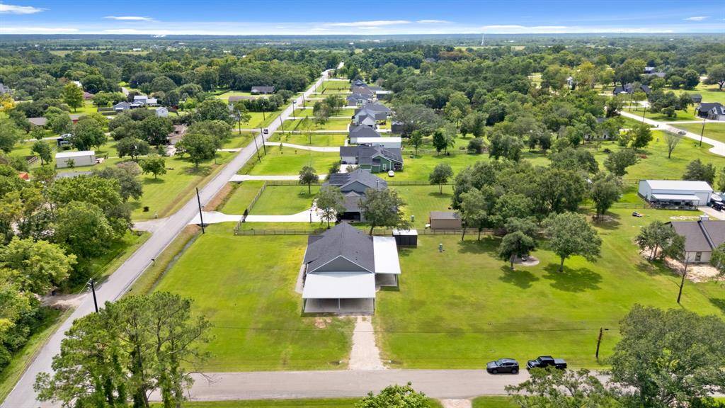 Alvin, TX 77511,2518 County Road 160
