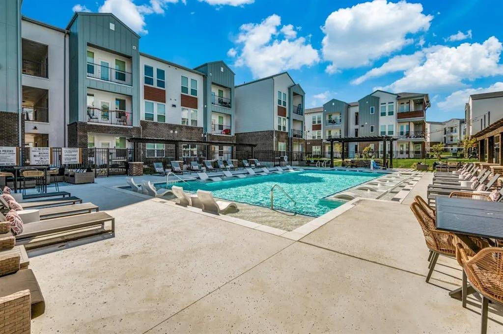 Waco, TX 76711,2201 Creekview DR #1126