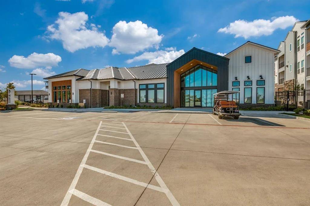 Waco, TX 76711,2201 Creekview DR #1126