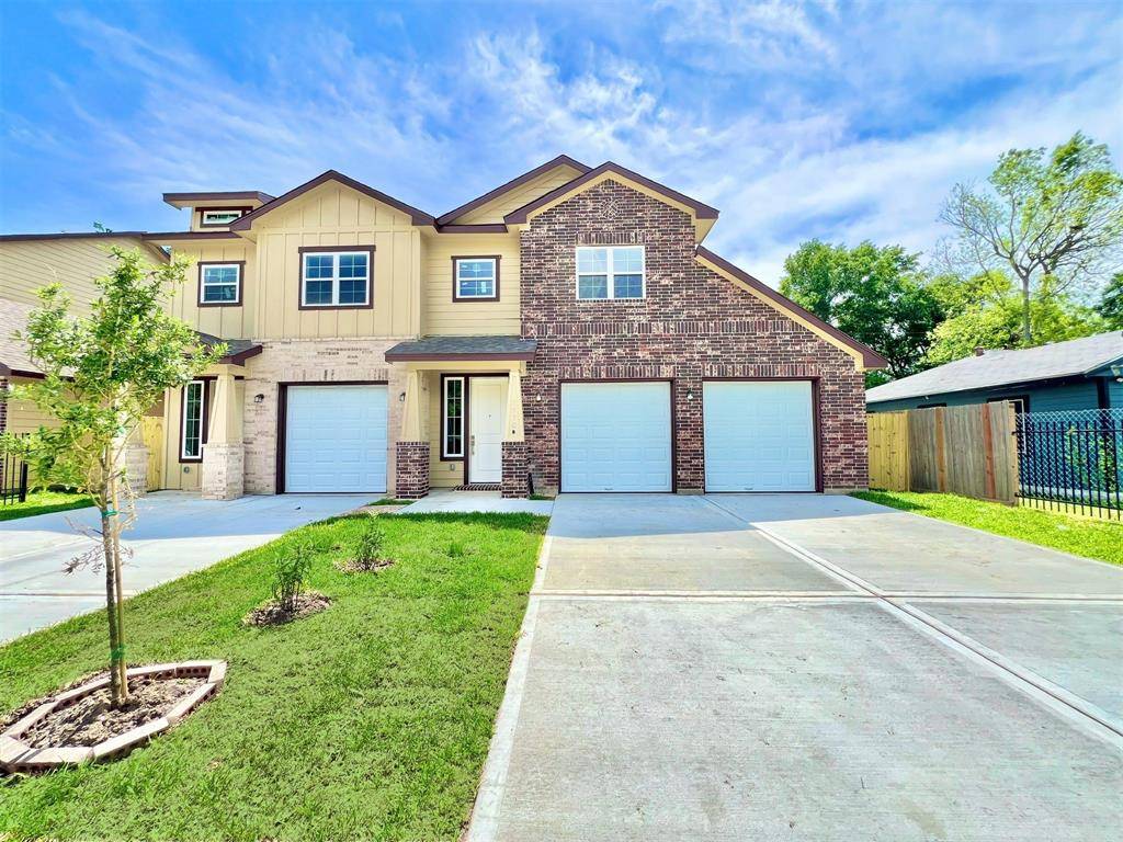 Houston, TX 77033,5602 Hirondel ST #A/B