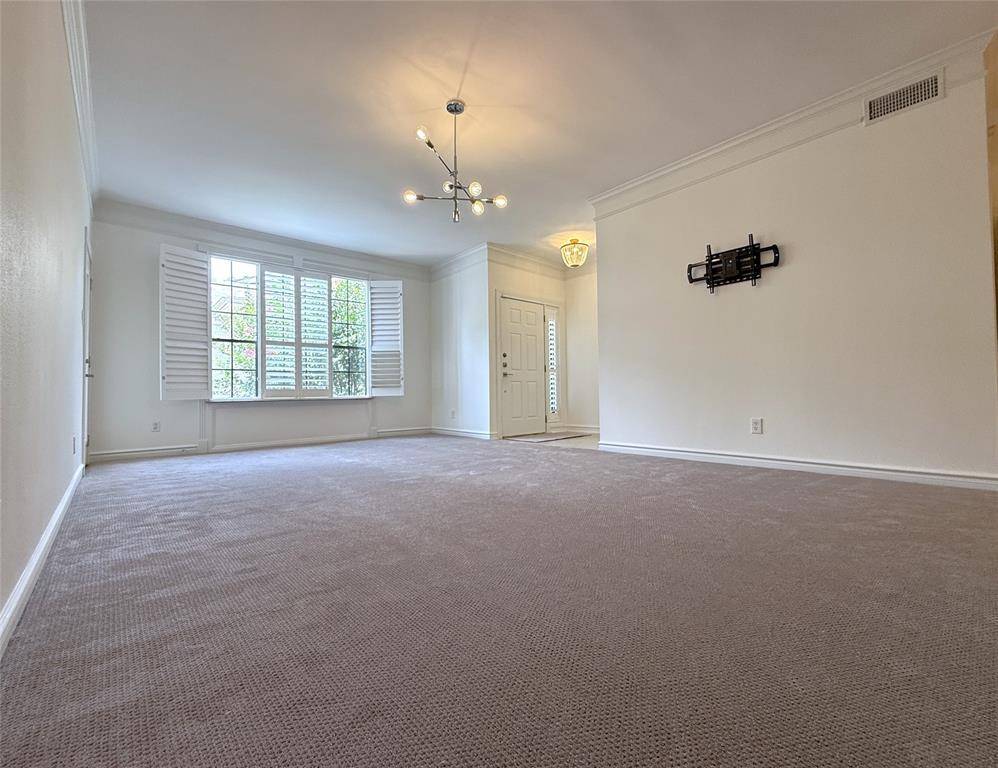 Houston, TX 77098,2700 Revere ST #152