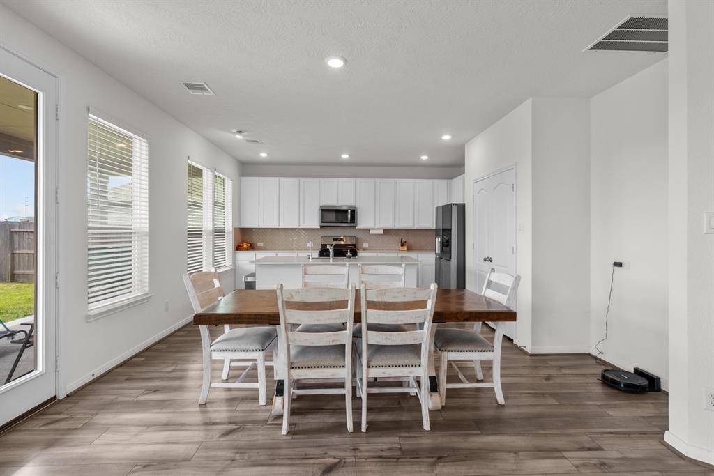 La Marque, TX 77568,1103 BLACK RAIL ST