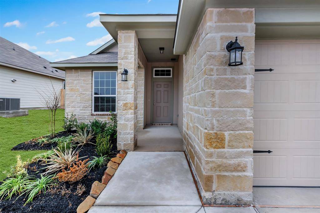 Brenham, TX 77833,1410 Whitney LN