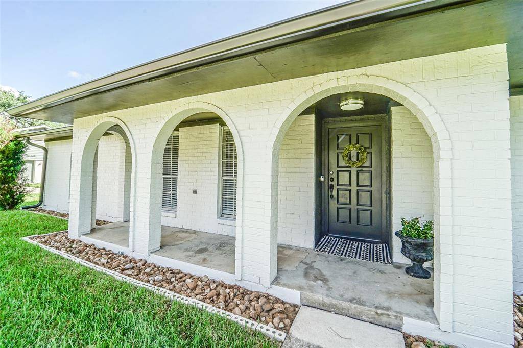 Friendswood, TX 77546,504 Williamsburg CIR