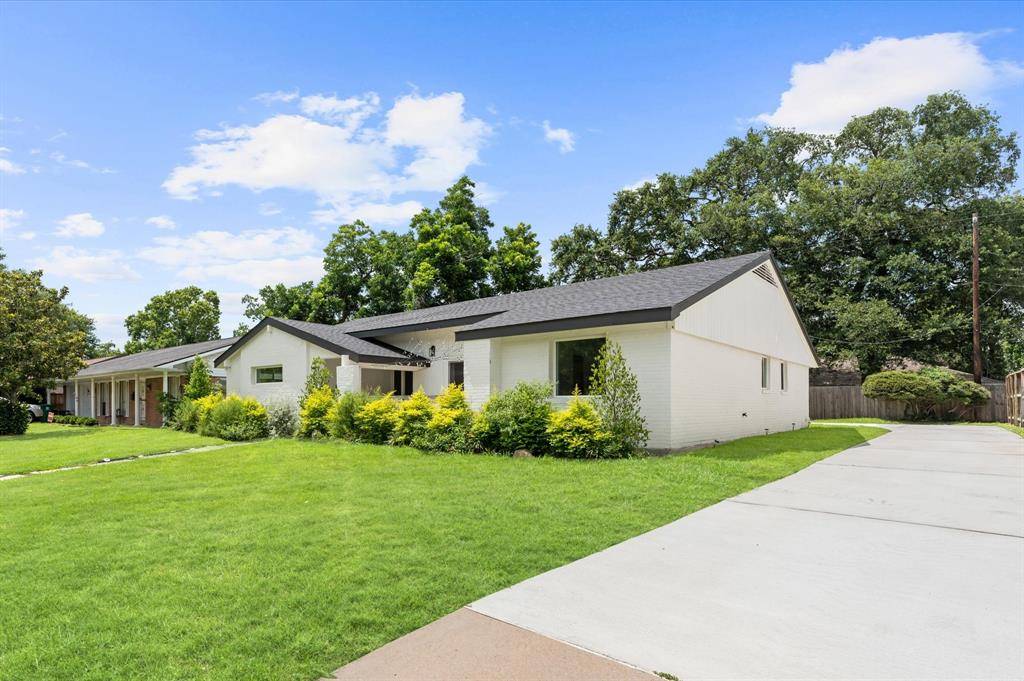 Houston, TX 77096,4318 Cheena DR