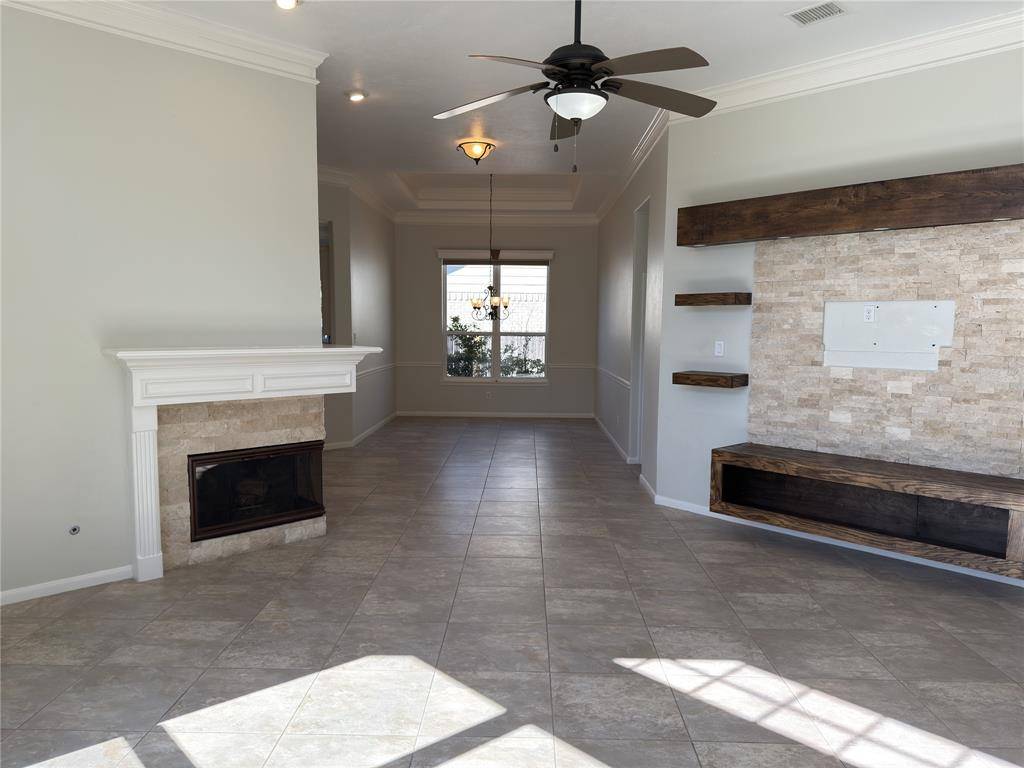 Sugar Land, TX 77479,506 High Meadows DR