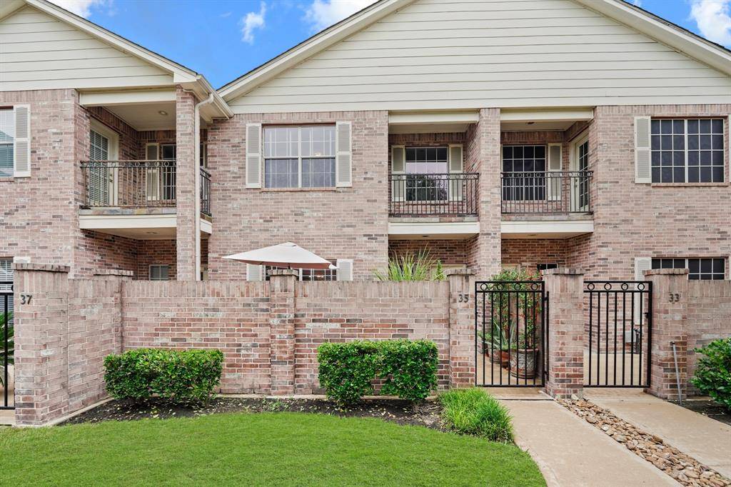 Houston, TX 77082,2865 Westhollow DR #35