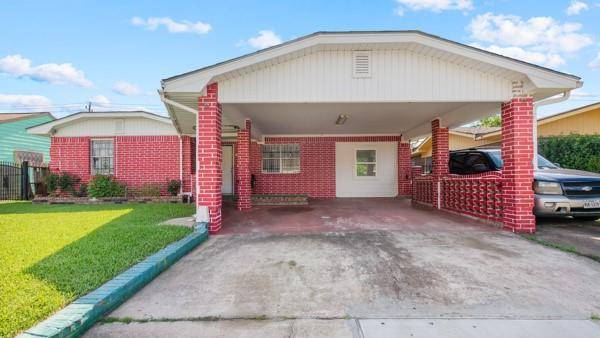 Galena Park, TX 77547,905 Bank DR