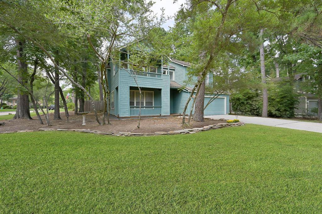 The Woodlands, TX 77381,3 Shallow Pond CT