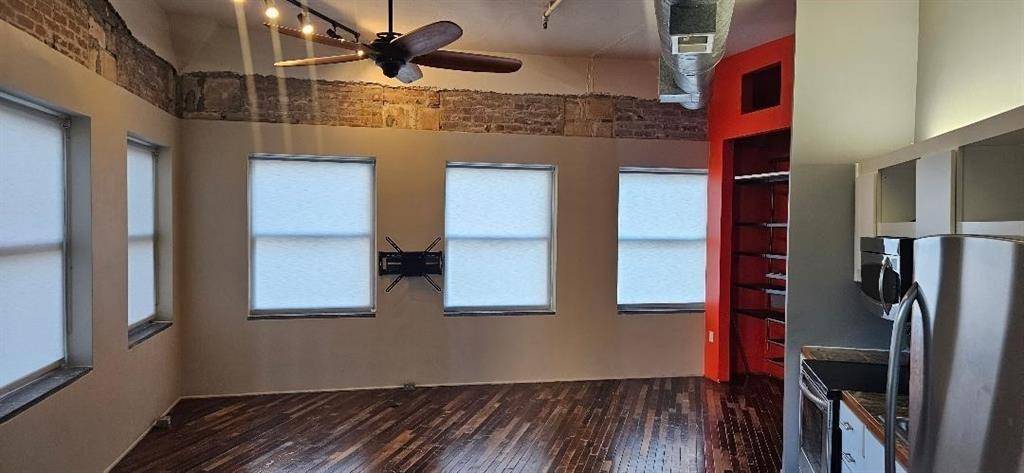Houston, TX 77002,705 Main ST #710
