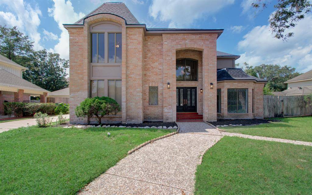 Sugar Land, TX 77498,9802 Hobart DR