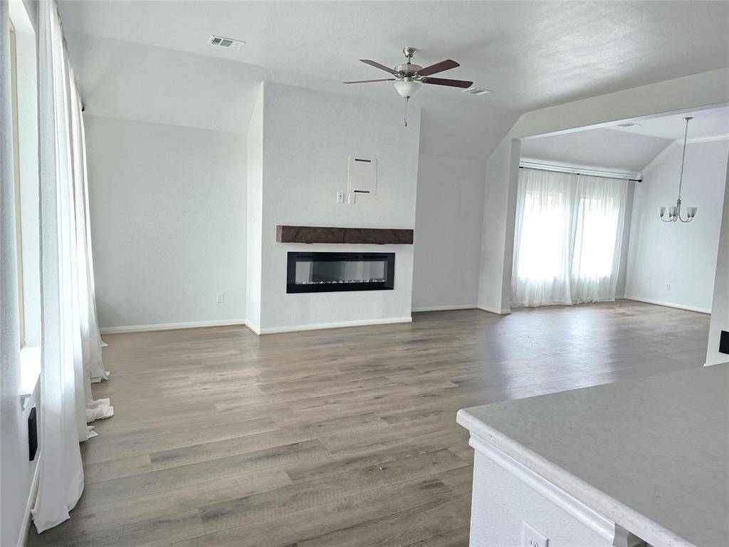 League City, TX 77573,4901 Finns Landing ST