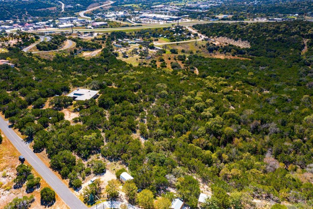 Kerrville, TX 78028,151 Mesa Vista LN