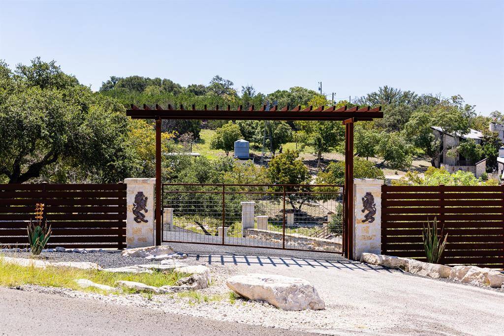 Kerrville, TX 78028,22 Indian Creek LOOP