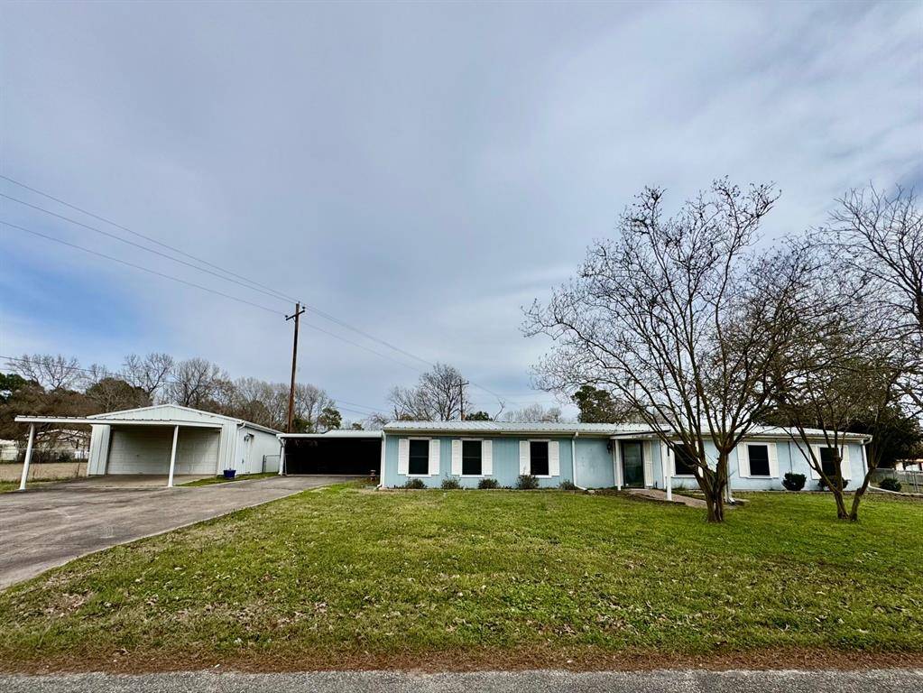Trinity, TX 75862,187 Lakewood DR