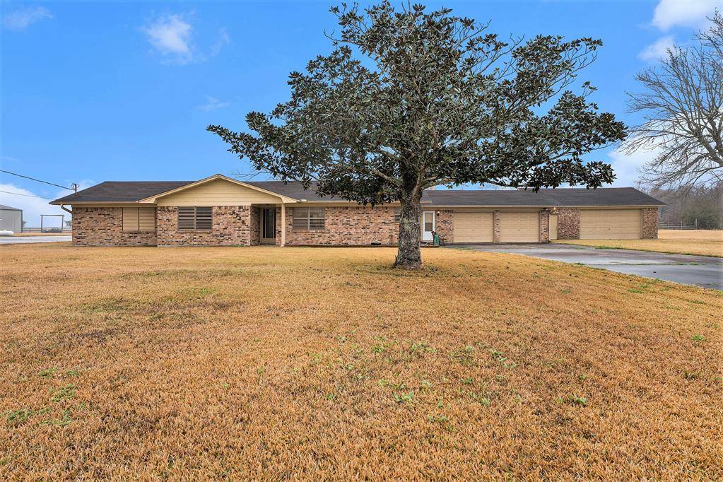 Santa Fe, TX 77517,5725 Highland RD