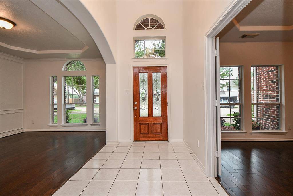 Houston, TX 77095,16610 Lost Mill LN