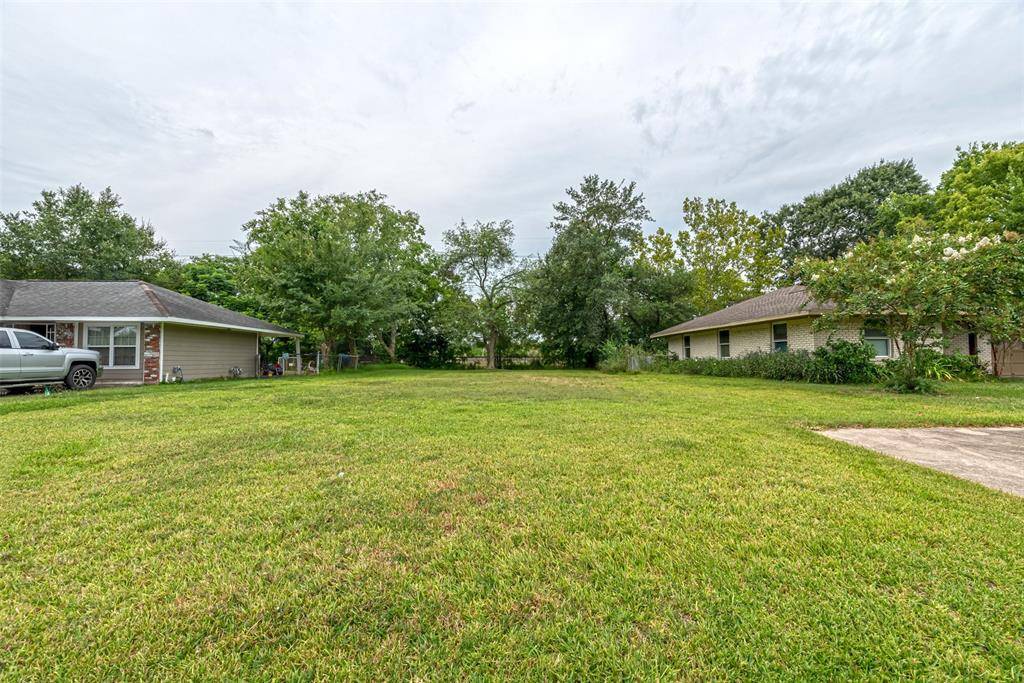 Houston, TX 77025,9734 Bassoon DR