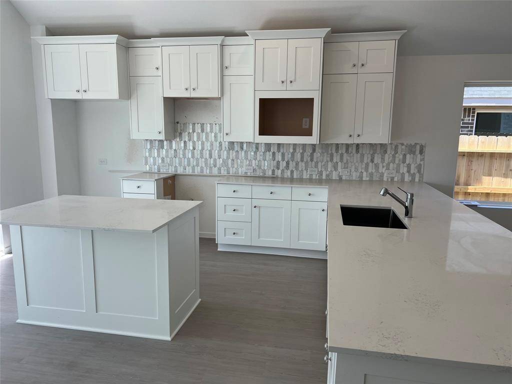 Rosharon, TX 77583,2423 Phantom Quartz LN