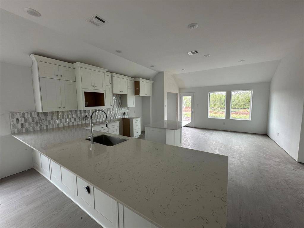 Rosharon, TX 77583,2423 Phantom Quartz LN