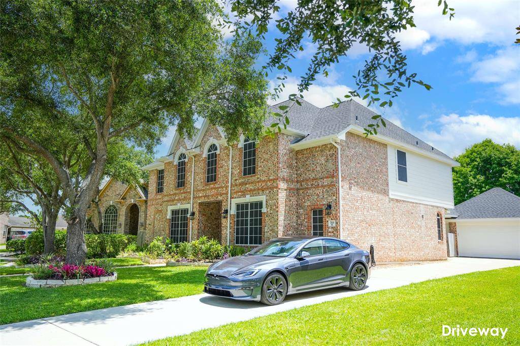 Sugar Land, TX 77479,7111 Tessa Lakes CT