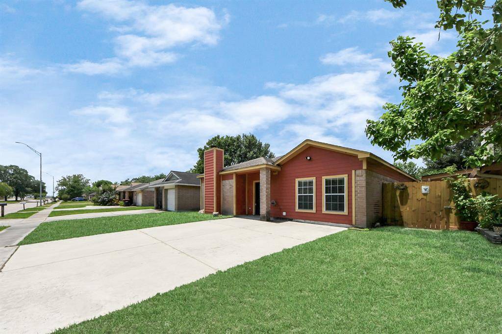Houston, TX 77066,11643 Antoine DR