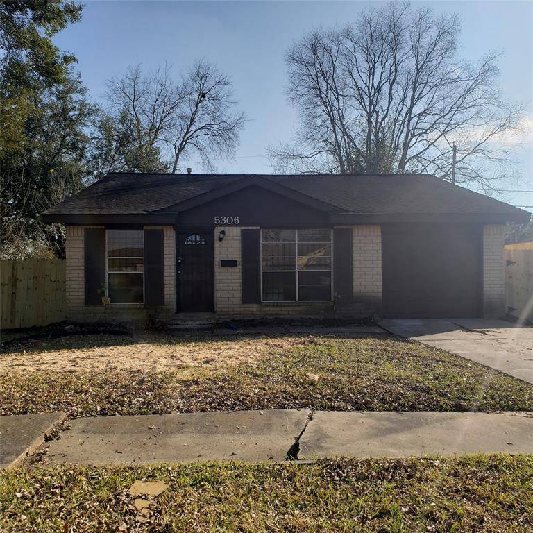 Houston, TX 77048,5306 Bungalow LN