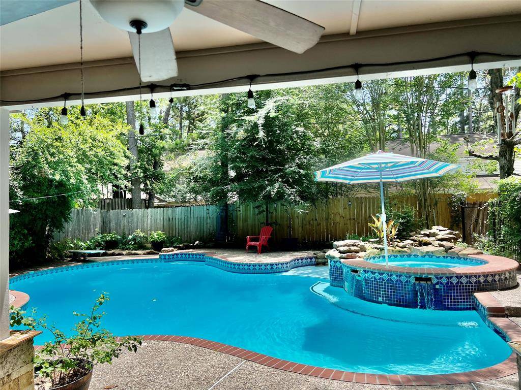 Houston, TX 77070,11615 Primwood DR