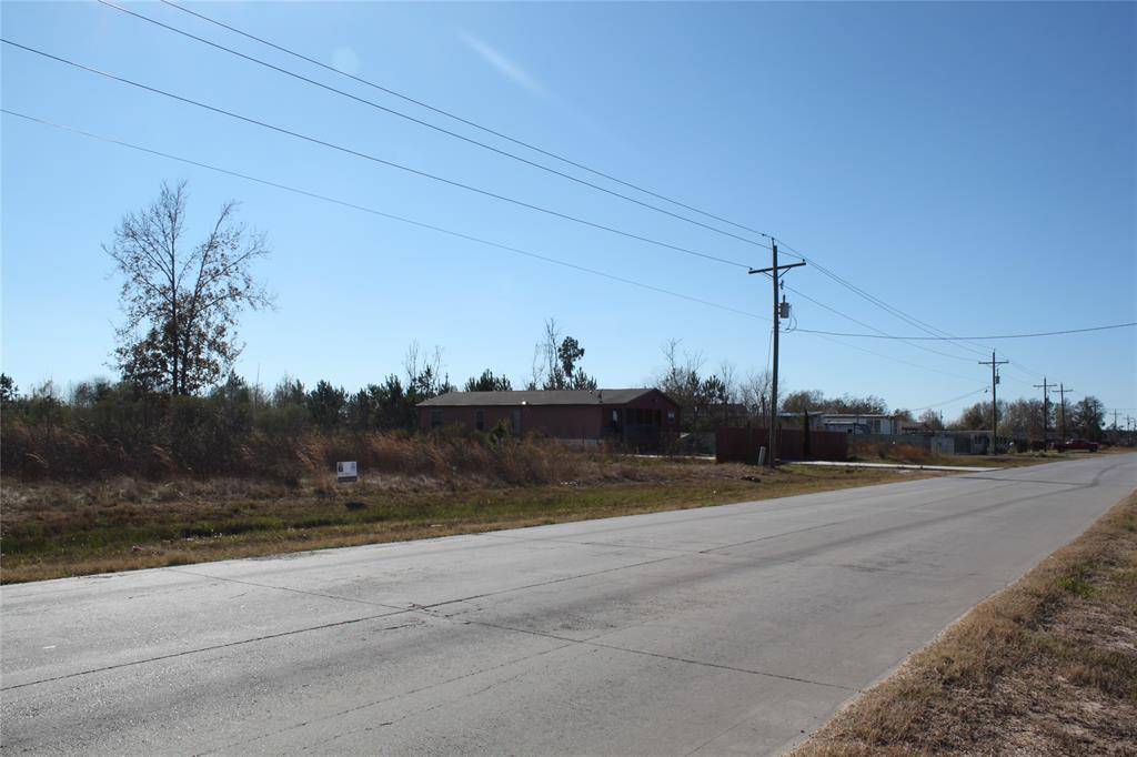 Cleveland, TX 77327,2062 County Road 3540