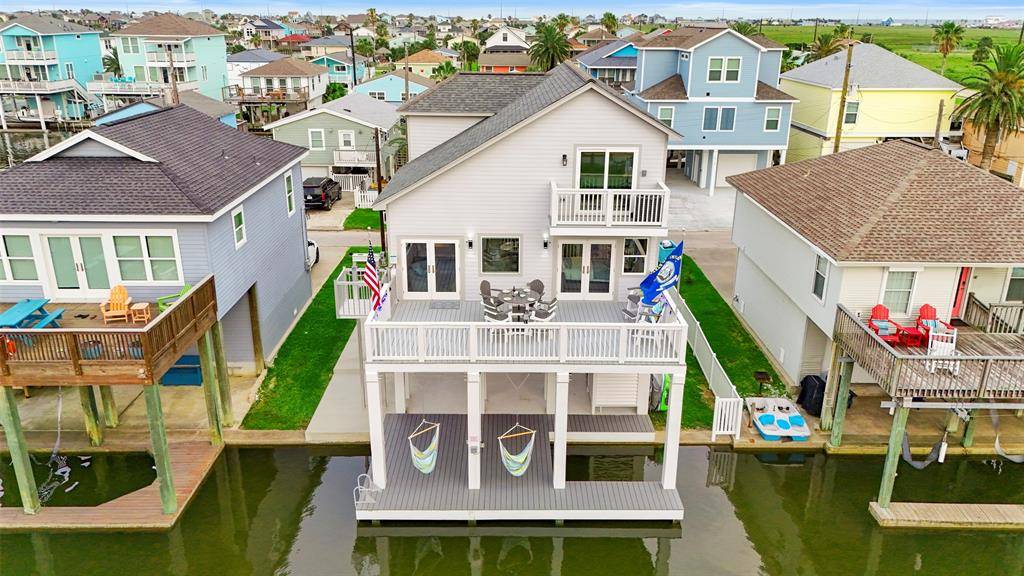 Jamaica Beach, TX 77554,16710 Tahiti WAY