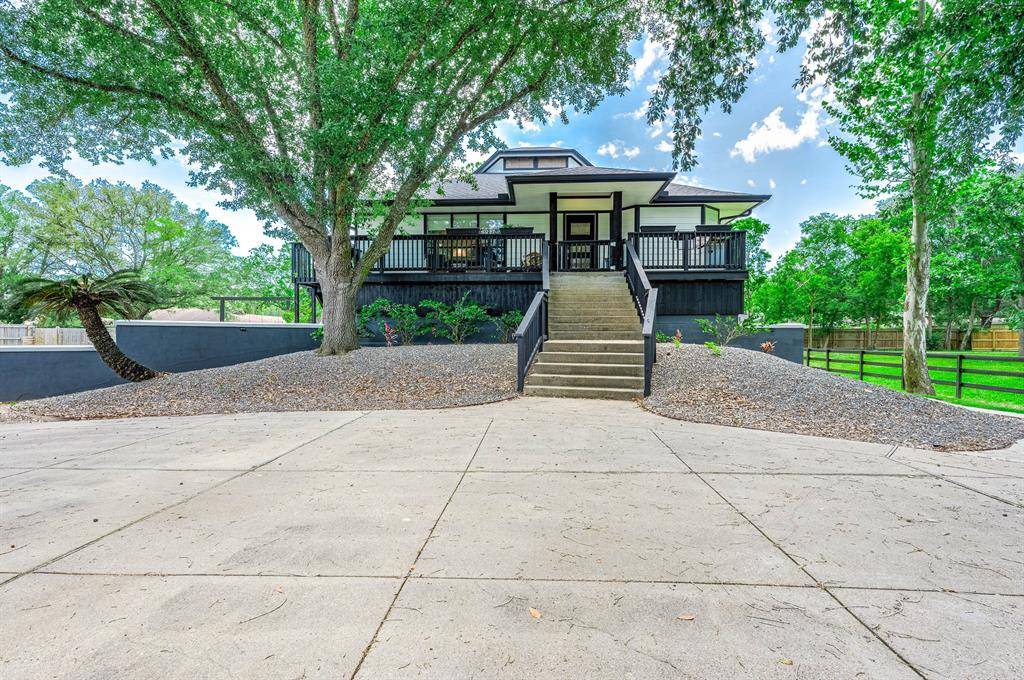 Dickinson, TX 77539,5301 Bayou DR