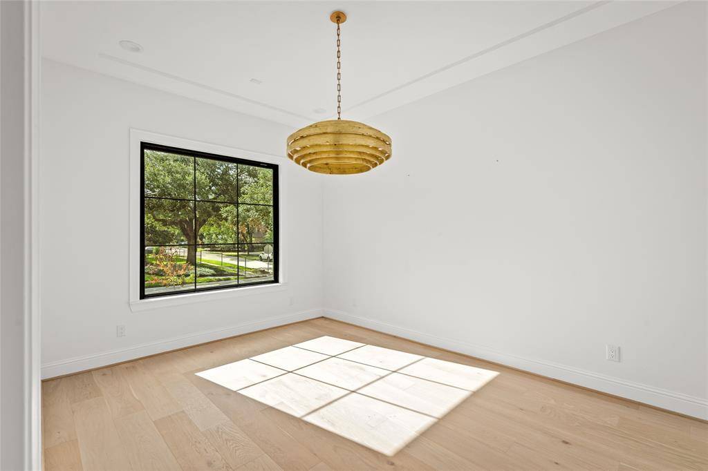 Houston, TX 77096,8522 Ferris DR
