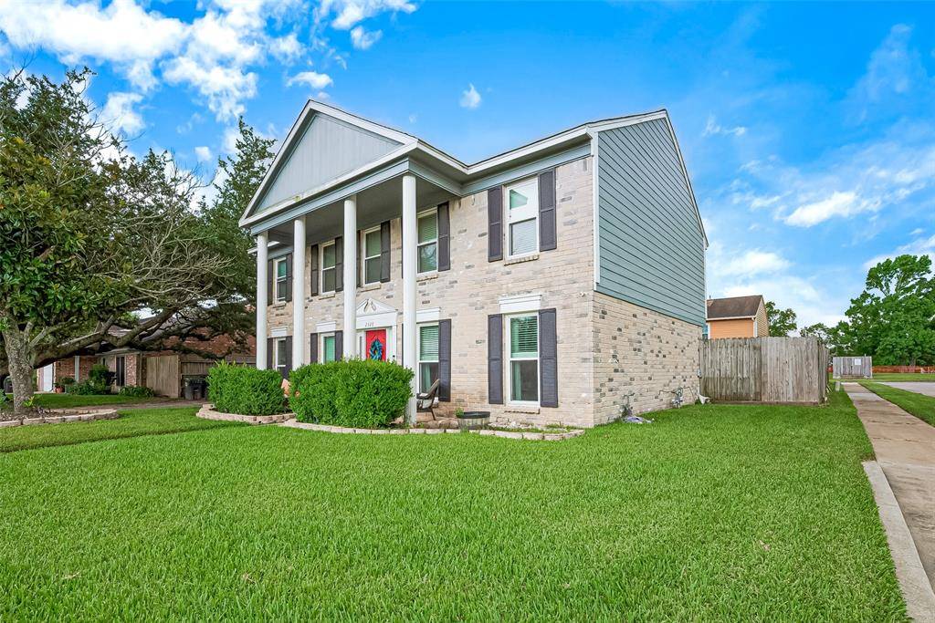 Pearland, TX 77581,2328 Colleen DR