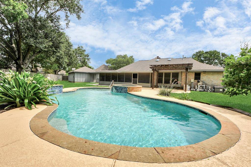 Sugar Land, TX 77498,901 Millstone CT