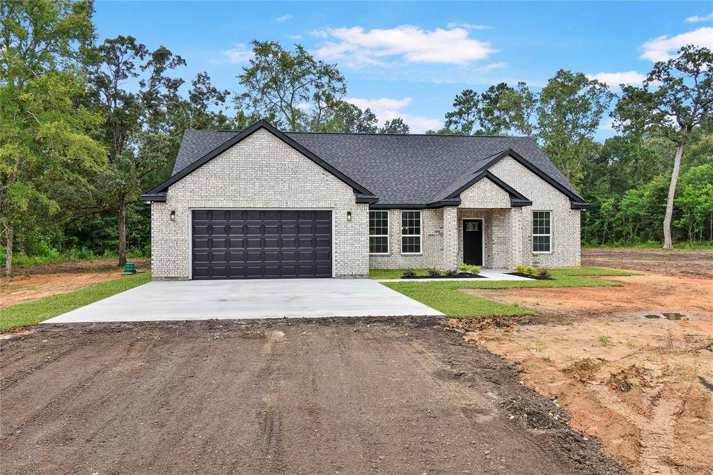 Coldspring, TX 77331,160 Jackson RD