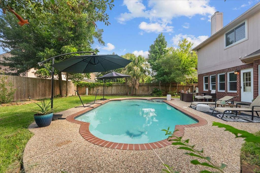 Highlands, TX 77562,311 Welford LN