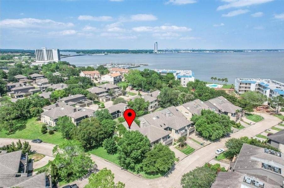 Nassau Bay, TX 77058,2803 Lighthouse DR