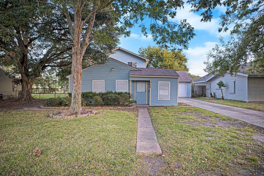 La Marque, TX 77568,727 Eleanor ST