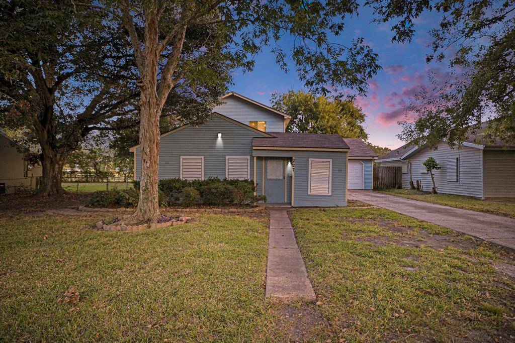 La Marque, TX 77568,727 Eleanor ST