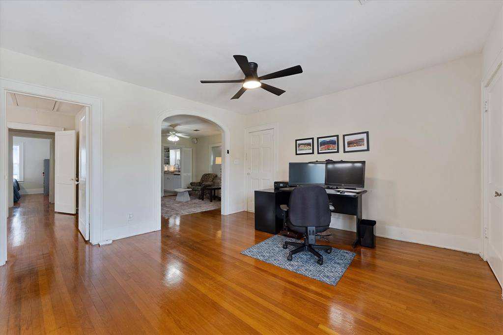 Houston, TX 77098,1819 Branard ST