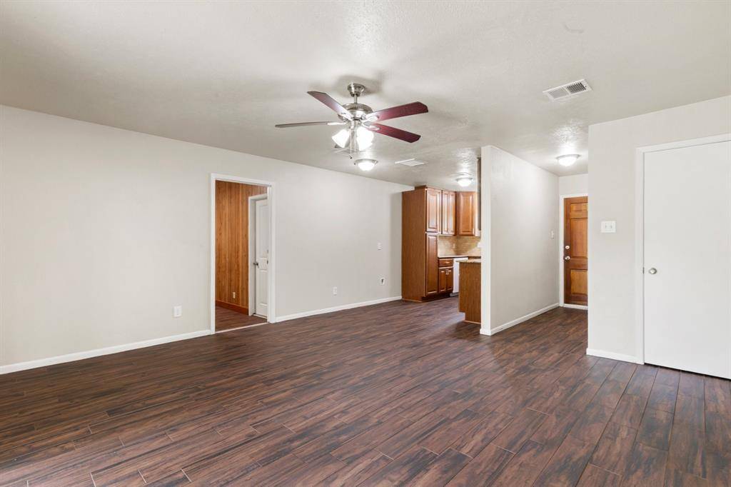 Deer Park, TX 77536,1121 E 13th ST